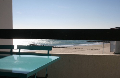 Carnon-Plage Apartment | FRONT DE MER T3 DUPLEX 6/8 PERS