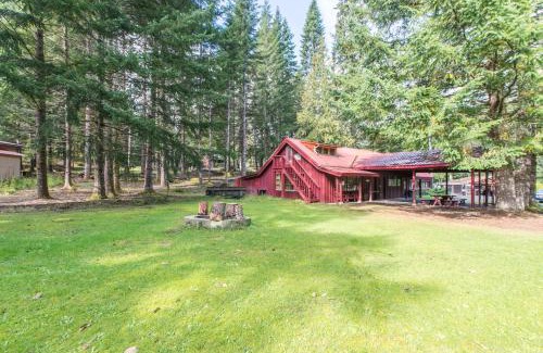 Ashford Other | Front Lodge at Rainier Lodge, 1 min drive to Mt Rainier entrance