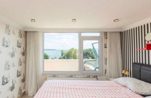 Sultanahmet Apartment | Front of Sea Apartments Sultanahmet ( Sea View )