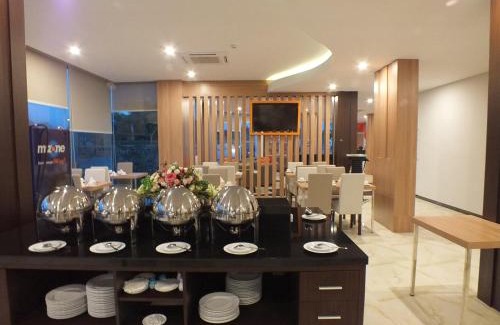 Ngemplak Hotel | Front One Hotel Airport Solo