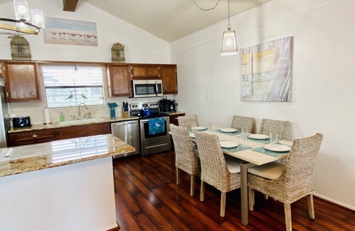 Galveston House | FRONT/ONLY ROW! TWO BEACH FRONT BEDROOMS WITH DIRECT ACCESS TO THE DECK!