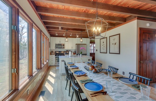 Front Royal Cabin | Front Royal Hilltop Cabin w/Panoramic Views!