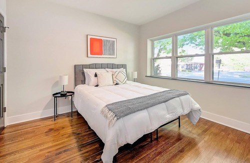 East Walnut HIlls Apartment | Frontdesk | 1 BR Apt near UC College of Medicine