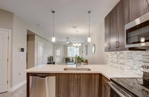 Desert Ridge Apartment | FRONTDESK Montreux Apts Northeast Phoenix