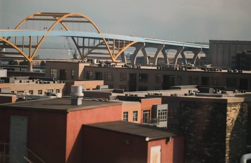 Yankee Hill Apartment | Frontdesk | Relaxing 1BR Apt in East Town