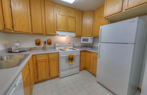 Mendenhall Valley Hotel | Frontier Suites Hotel in Juneau