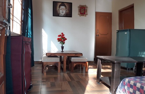 Shimla Apartment | Frost Ridge Mountaintop Homes (Hilltop Residence)