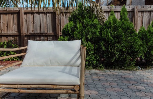 Harbordale House | Ft Lauderdale 4 BD w/Pool & Outdoor Oasis close to Beaches, Marina, & Las Olas
