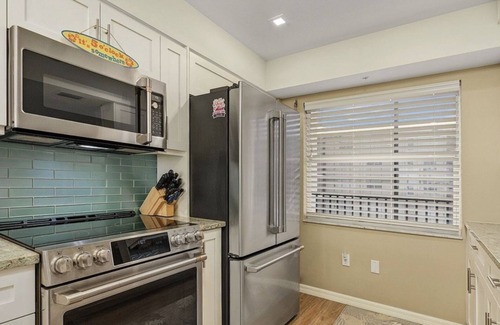 South Island Condo | Ft. Myers Beach 7 minute walk to beach Ft. Myers Beach .
