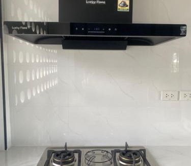 Tha Sala House | Fueng Fah Villa Sea Views
