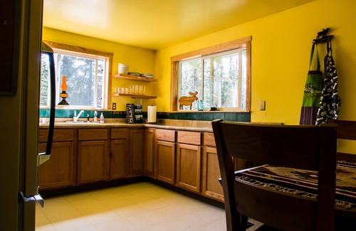 Cohoe Cabin | Full amenities, complete privacy, great location!