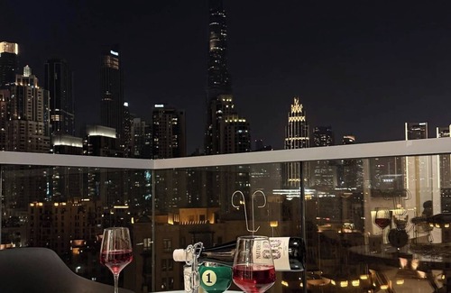Downtown Dubai Apartment | Full Burj Khalifa View From All Rooms With Balcony - Near Dubai Mall In Downtown
