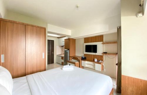 Bekasi Timur Apartment | Full Furnished with Simply Look Studio Room Mont Blanc Bekasi Apartment By Travelio