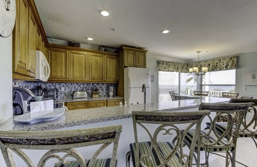Indian Rocks Beach Condo | Full Gulf-Front Condo - Book now for Fall and Next Year!