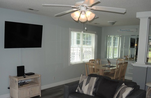 Calabash Villa | Full Kitchen, 1 Bedroom, 1 Bathroom, Golf Resort, Close to Beach in Calabash, NC(503M)