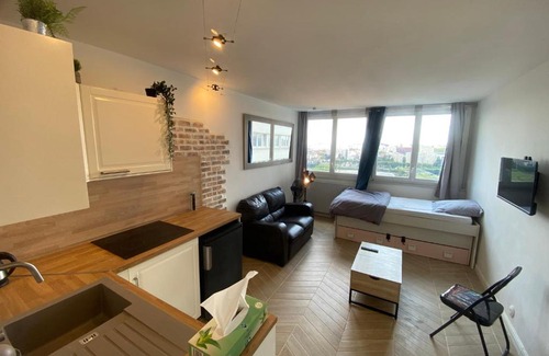 Triangle de Choisy Apartment | Full Loft in PARIS - 2 single beds for 2 - Chinatown
