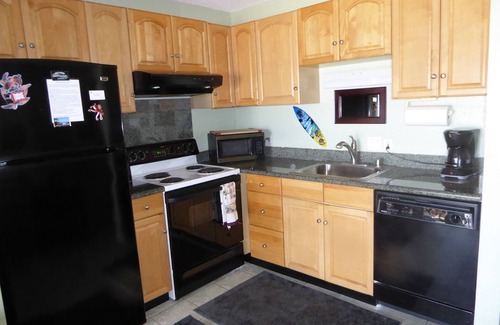 Kihei Condo | FULL OCEAN VIEW, 2nd Floor 2 BR/1 BA, BEST STAND-UP PADDLEBOARDING ON MAUI!