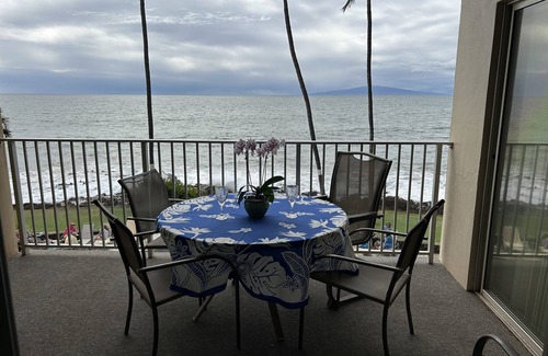 Kihei Condo | Full Oceanfront Beach Condo-Royal Mauian #316 - Breathtaking View of 3 Islands