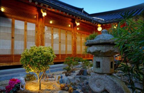 Jeonju House | Full of Love Guesthouse