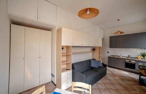Rezza Apartment | Full Old Town, 5 minutes from the sea and the station