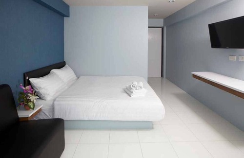 Lak Si Hotel | Full Stop Pool Villa Don Mueang