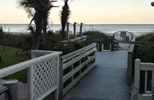 Myrtle Beach Condo | FullCondo/Grande Cayman Resort N. Ocean Blvd. kbed