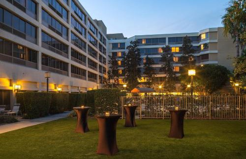 Fullerton Hotel | Fullerton Marriott at California State University