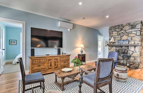 Glasser House | Fully accessible lake-house on its own island.