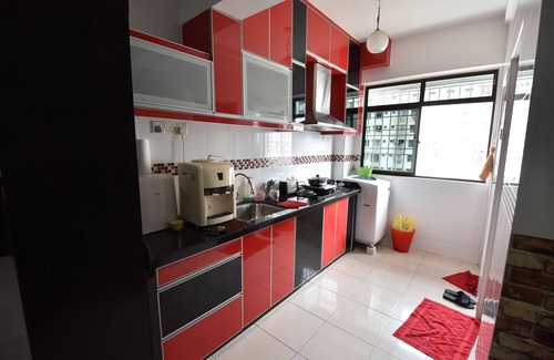 Bayan Lepas Apartment | fully air-condition,near food court,near SPICE and airport