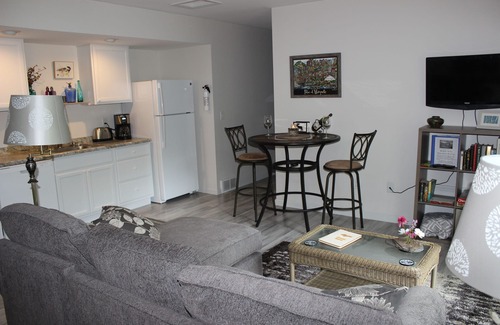 Upper Peninsula Michigan Apartment | Fully equiped apartment. Our quiet retreat is perfect for couples.