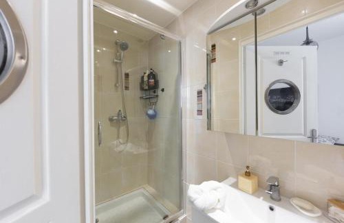 Le Perreux-sur-Marne Apartment | Fully-equipped studio Paris Disneyland RER E RER A