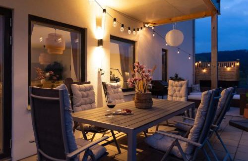 Bastad House | Fully Equipped Home in Båstad with Cozy Patio