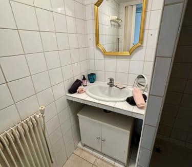 Le Blanc-Mesnil Apartment | Fully equipped independent room! Chambre indépendante équipée !