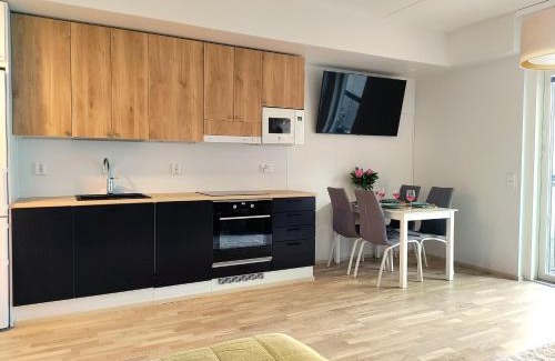 Tampere Apartment | Fully Equipped New Apartment With Free Parking