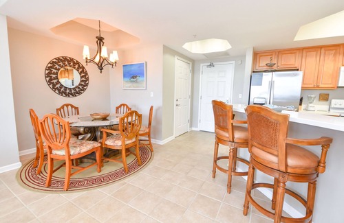 Fort Walton Beach - Destin Condo | Fully equipped open-concept condo w/private balcony in Destin! 🌺