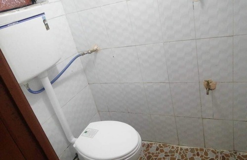 Nairobi Bed & Breakfast | Fully furnished 1 B&B in Ruaraka , Outering Road off Thika road