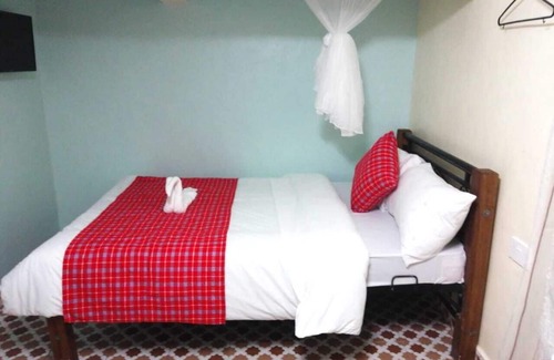 Nairobi Bed & Breakfast | Fully furnished 1 B&B in Ruaraka , Outering Road off Thika road