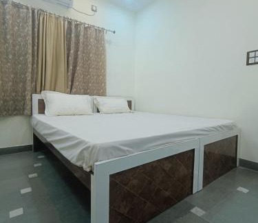 Bhopal Apartment | Fully furnished 1 BHK Apartment near Lake