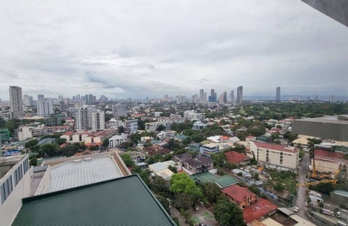 Mandaluyong Condo | Fully Furnished 3-bedroom condo in the heart of Mandaluyong with great amenities
