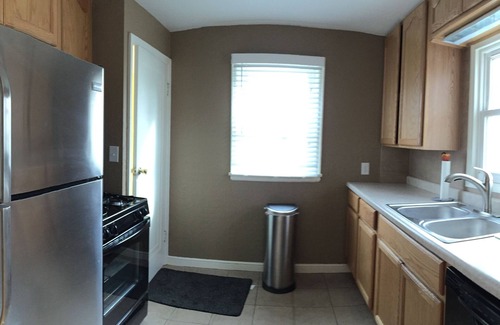 Slatterly Park House | Fully furnished. 3 bed, 2 bath Slatterly Park home, convenient location.