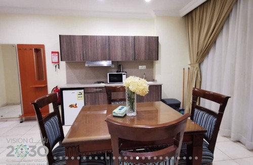 Jeddah Apartment | Fully Furnished 3 Rooms Serviced Apartment FOR RENT Sari St / UNIT 13