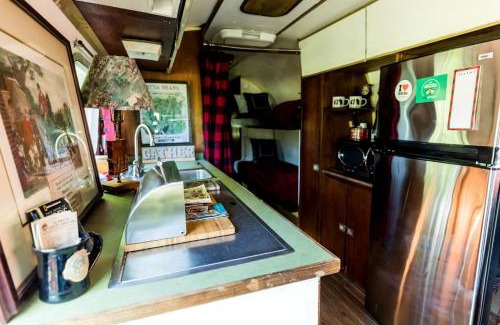 Glen Rose House | Fully Furnished Airstream for a Vacation in the Woods near Fort Worth, Texas