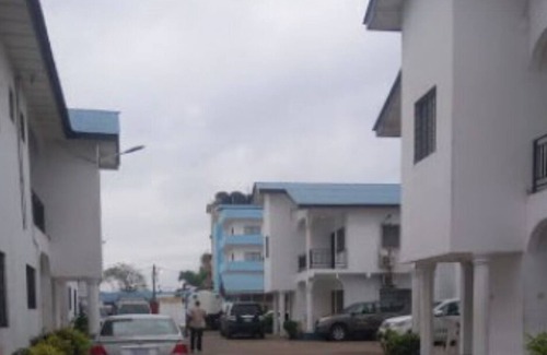 Monrovia House | Fully Furnished & Serviced 1Bed apartment Five