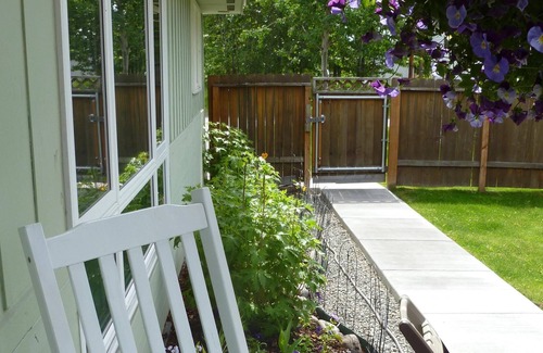 Northeast Anchorage House | Fully furnished, totally private two bedroom duplex/house or four bedrooms......