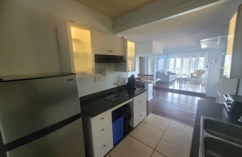 Black Mountain Bed & Breakfast | FULLY LICENCED : Private HEATED POOL and hot tub Okanagan valley view