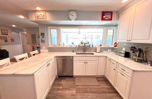 Venetian Way House | Fully Modern Single Family Home w Private Pool