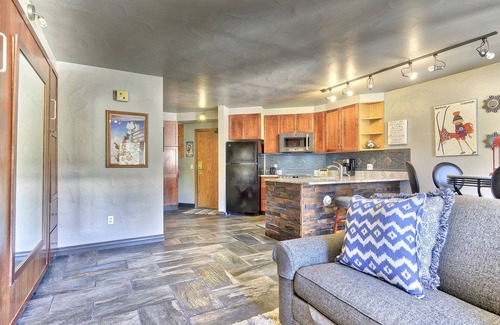 Winter Park Condo | Fully remodeled condo. With convenient ski-in/ski-out access. Hot tub & pool