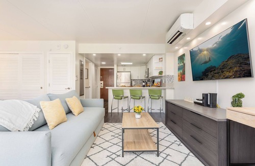 Waikiki Condo | Fully Remodeled Condo at Ilikai Hotel by the Beach w/Spectacular Amenities
