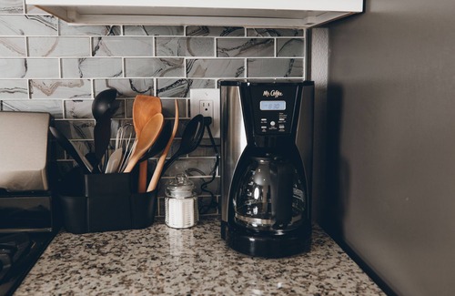 East San Jose Apartment | Fully remodeled House | FREE parking | Fast Internet