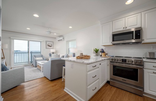 Ocean City Condo | Fully Renovated 2 Bedroom, 2 Bath Bayfront Condo
